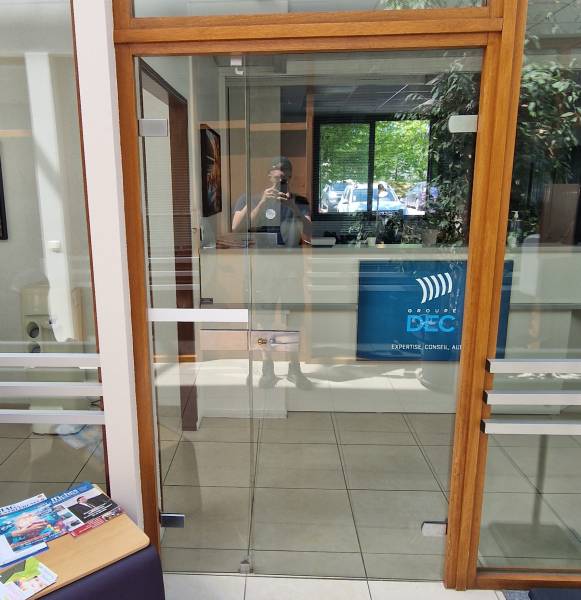 Pose d'une porte clarit